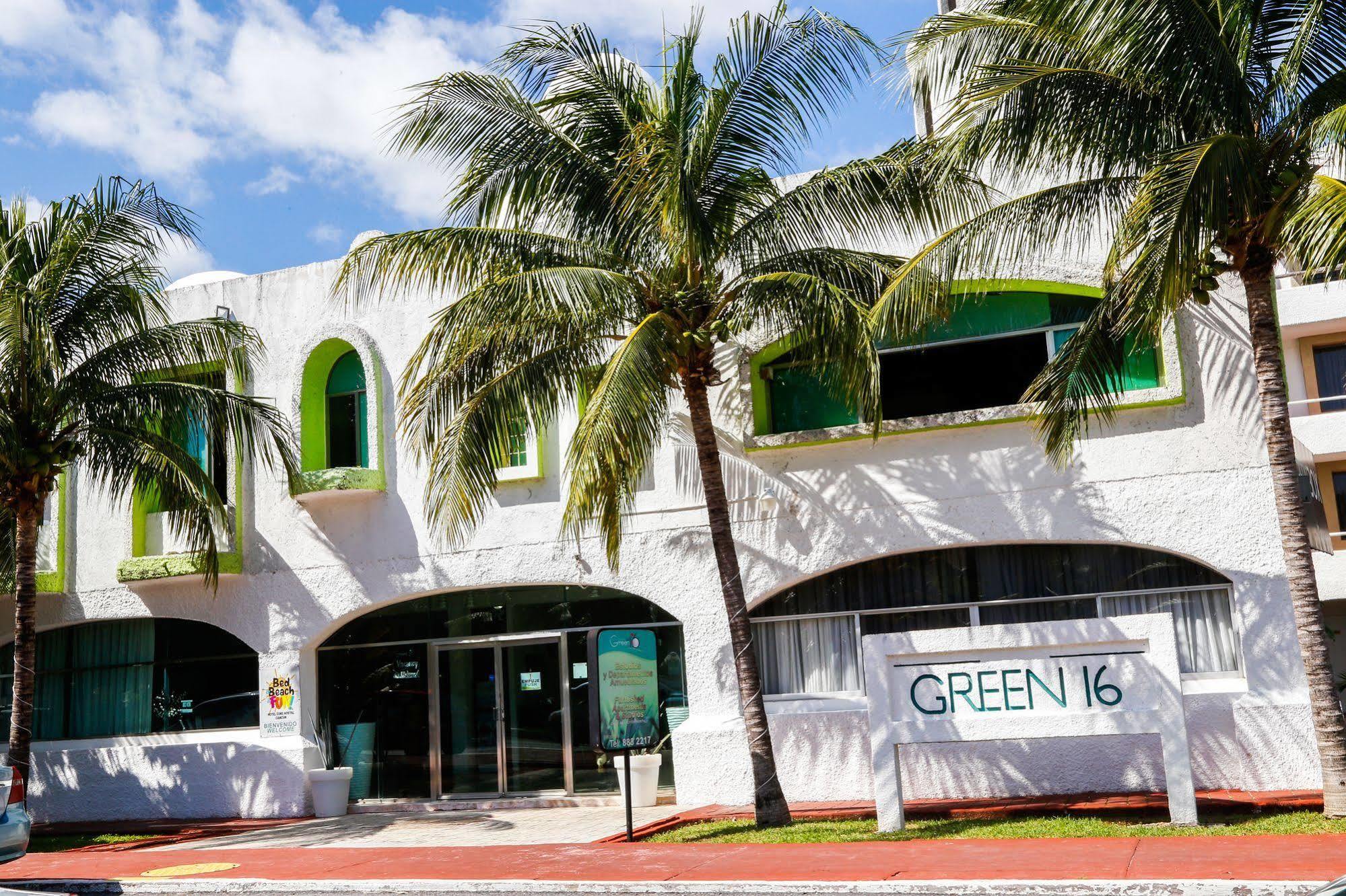 Hostel Natura Cancún Esterno foto
