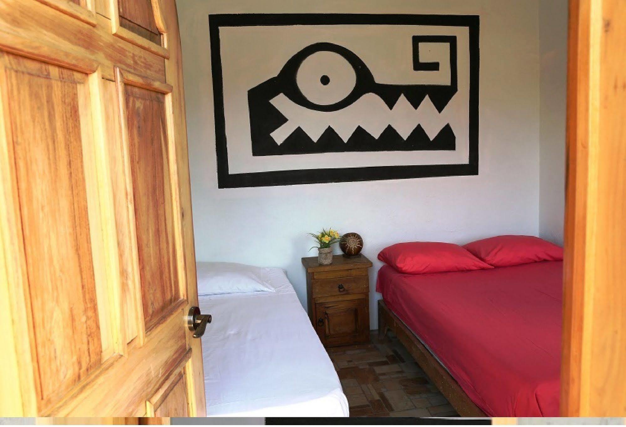 Hostel Natura Cancún Esterno foto