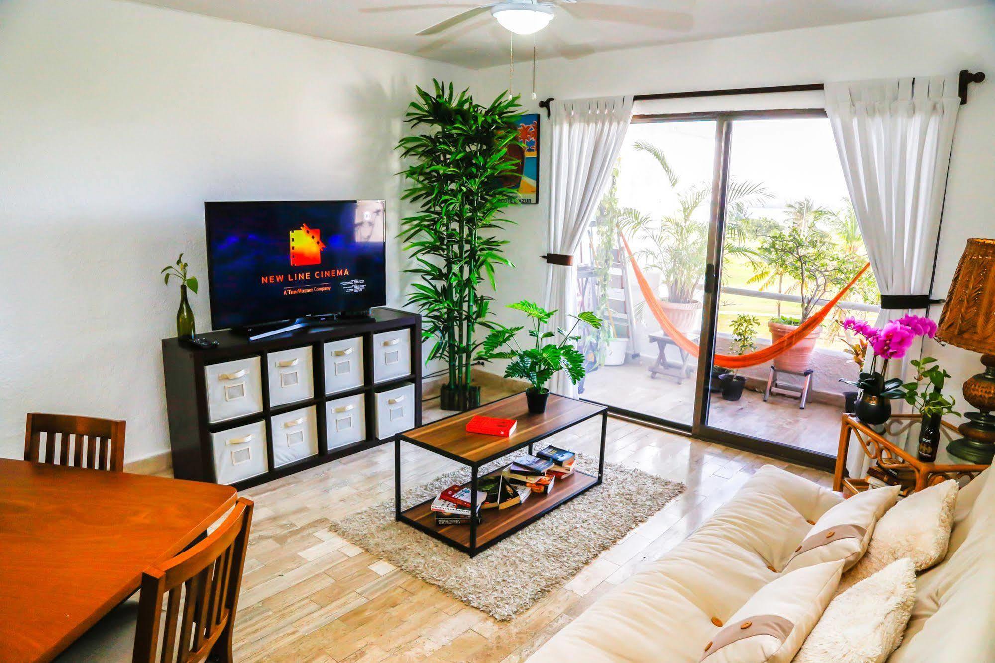 Hostel Natura Cancún Esterno foto