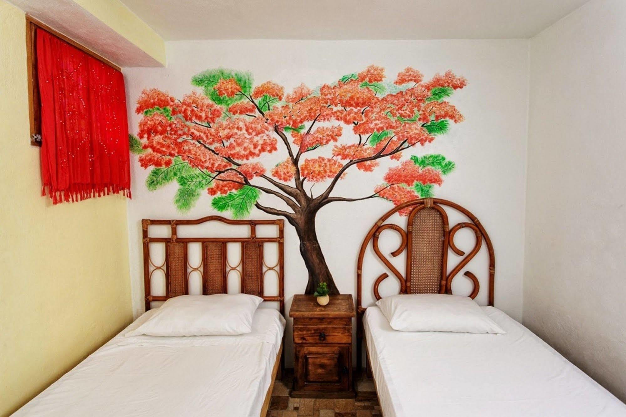 Hostel Natura Cancún Esterno foto